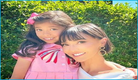 Leonie Biggs - Bio, Age, Height, Net Worth, Facts, Nationality