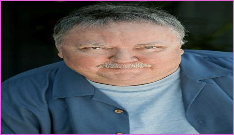 Mike Hagerty (TV Actor) - Age, Birthday, Bio, Facts, Family, Net Worth, Height & More